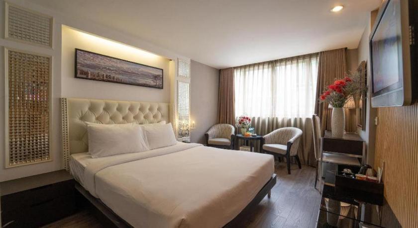 เดอะ ไวท์ โฮเต็ล 8A ทัยวันลุง Hotel โฮจิมินห์ซิตี้ ภายนอก รูปภาพ
