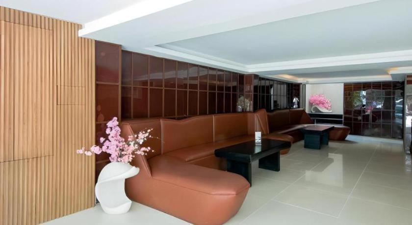 เดอะ ไวท์ โฮเต็ล 8A ทัยวันลุง Hotel โฮจิมินห์ซิตี้ ภายนอก รูปภาพ